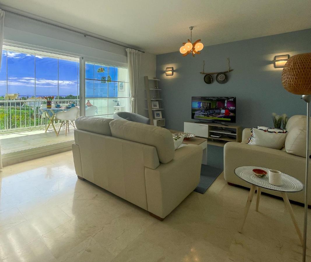 Atico Las Palmeras Golf And Sea Velez-Malaga Bagian luar foto